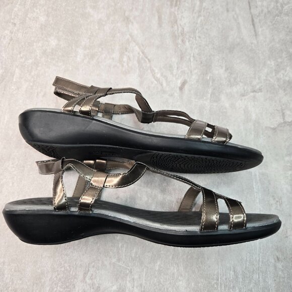 Clarks Open Toe T Strap Sandals Sz 11 Bronze Flat Casual Walking Strappy Comfort - Picture 5 of 13